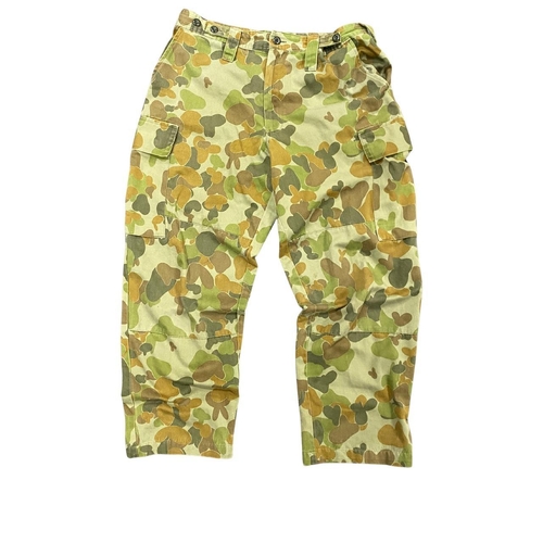 Camo Cargo Unisex Pants 30-34" Adjustable Used Vintage