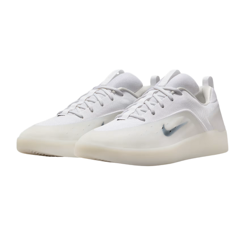 Nike SB Zoom Nyjah 4 White Black Unisex Skate Shoes [Size: 9]
